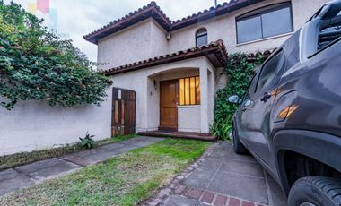 Venta amplia y luminosa casa en Príncipe de Gales La Reina