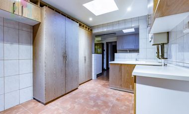 Venta amplia y luminosa casa en Príncipe de Gales La Reina