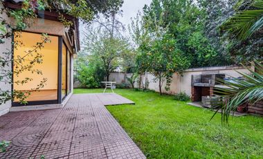 Venta amplia y luminosa casa en Príncipe de Gales La Reina