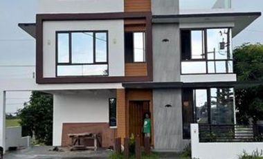 Modern House and Lot for Rent at Nuvali Laguna