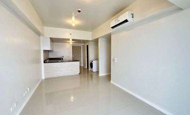 2 Bedroom Condo Unit For Sale in Mandani Bay Suites Seaview