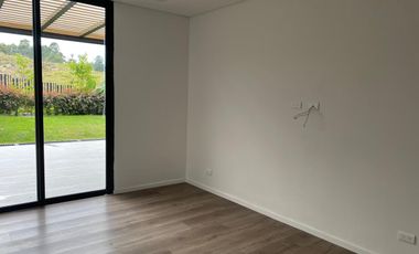 PR16909 Apartamento en arriendo en el sector Alto de las Palmas, Envigado