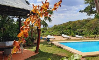 Breathtaking House and lot in Tali Beach with stunning Ocean view!
