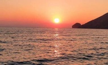 Breathtaking House and lot in Tali Beach with stunning Ocean view!