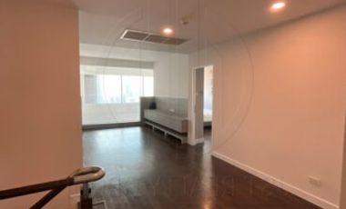 Sale or for Rent 4 bedrooms Baan Siri 24