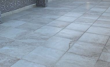 CASA MODERNA EN EL ENCINO CON ROOF GARDEN $4,090,000 CAMBIO ADMINISTRATIVO , BUEN LUGAR PARA SU RETIRO