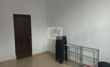 Local en Plaza Comercial El Parque, San Jerónimo Lídice