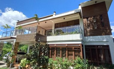 Rush‼️ Beautiful 6-Bedroom House and Lot For Sale in Antipolo City