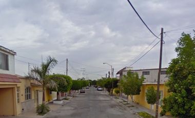 Hermosa y amplia casa en remate en Villas de la Hacienda, Torreón, Coahuila!