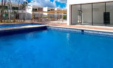 OPORTUNIDAD CASA EN VENTA EN PLAYA DEL CARMEN CON 3 HABITACIONES Y CASA CLUB