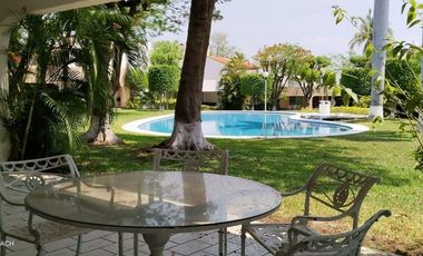 Casa en venta Cuernava. Club de Golf Santa Fe