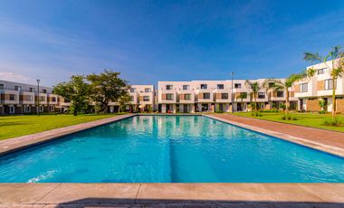 CASA EN VENTA A 15MIN DE CUERNAVACA CON ALBERCA Y CANCHA DE FUTBOL