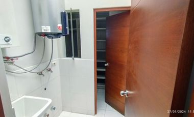 ¡OPORTUNIDAD ÚNICA! DEPARTAMENTO TRIPLEX EN LA CALERA SURQUILLO