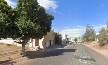 OPORTUNIDAD UNICA DE CASA EN HACIENDA DE AGUACALIENTE TIJUANA