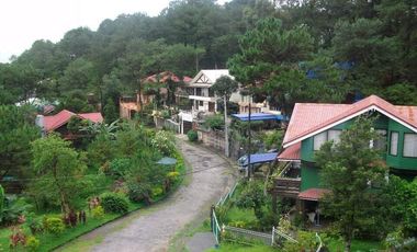 For Sale! 4 Bedroom House with Overlooking View