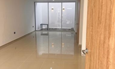 VENTA CASA SIERRA NEVADA