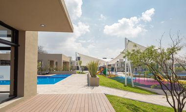 Venta casa en condominio