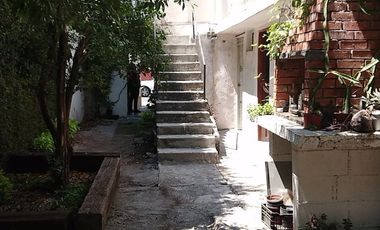 Rento casa en La Republica a 4 cuadras de Lazaro Cardenas, Monterrey