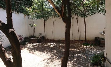 Rento casa en La Republica a 4 cuadras de Lazaro Cardenas, Monterrey