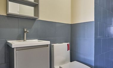 HOLLANDPARK4XT3: For Rent Semi Furnished Studio at Holland Park Binan Laguna