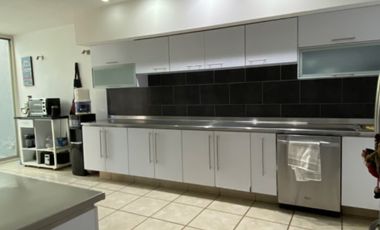 Casa Venta a unos pasos del Parque Metropolitano Pza Galerías