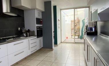 Casa Venta a unos pasos del Parque Metropolitano Pza Galerías