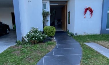 Casa Venta a unos pasos del Parque Metropolitano Pza Galerías