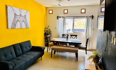 Venta de CASA LOS LAURELES con ALBERCA TOTALMENTE EQUIPADA con calefacción, servicios y amueblada.