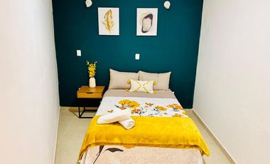 Venta de CASA LOS LAURELES con ALBERCA TOTALMENTE EQUIPADA con calefacción, servicios y amueblada.