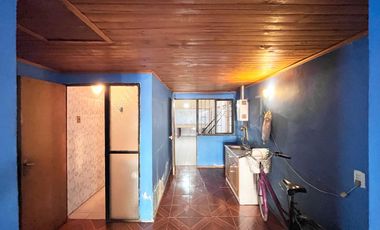 Se vende casa de dos pisos en Rauco, 2 piezas 1 baño