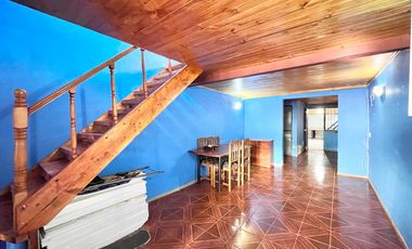 Se vende casa de dos pisos en Rauco, 2 piezas 1 baño
