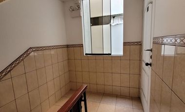 VENDO EDIFICIO 4 PISOS MAS AZOTEA  - CHORRILLOS –  AV GUARDIA PERUANA CUADRA 7 – A MEDIA CDRA DEL SEGURO SOCIAL –  ZONA COMERCIAL