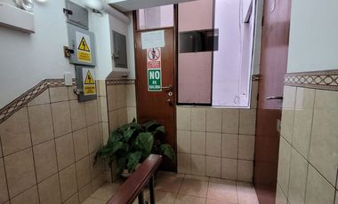 VENDO EDIFICIO 4 PISOS MAS AZOTEA  - CHORRILLOS –  AV GUARDIA PERUANA CUADRA 7 – A MEDIA CDRA DEL SEGURO SOCIAL –  ZONA COMERCIAL