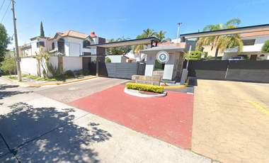 CASA EN PARQUE DE LA CASTELLANA EN ZAPOPAN REMATE BANCARIO