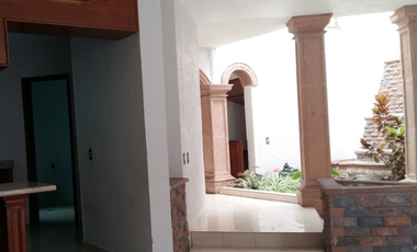 CASA EN PARQUE DE LA CASTELLANA EN ZAPOPAN REMATE BANCARIO