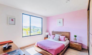 CASA EN VENTA EN XOCHITEPEC, MORELOS; MEX. 3 RECÁMARAS, ALBERCA, PET PARK, MULTI CANCHAS.