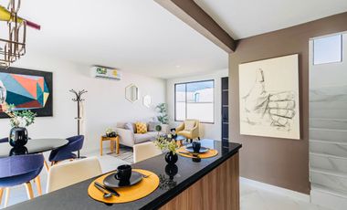 CASA EN VENTA EN XOCHITEPEC, MORELOS; MEX. 3 RECÁMARAS, ALBERCA, PET PARK, MULTI CANCHAS.