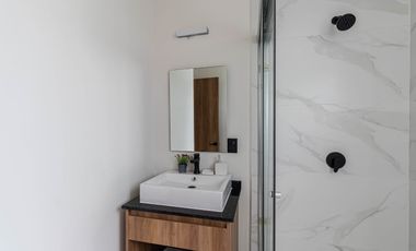 CASA EN VENTA EN XOCHITEPEC, MORELOS; MEX. 3 RECÁMARAS, ALBERCA, PET PARK, MULTI CANCHAS.