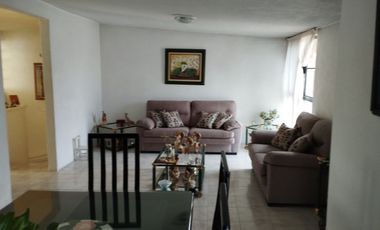 CASA EN LOMAS DE VALLE DORADO
