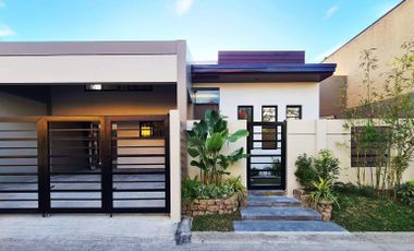 Newly Renovated 3 Bedroom Modern Bungalow in BF Homes Paranaque