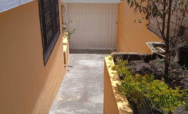Venta de Casa unifamiliar en Vista Hermosa, Sector Loma de Puengasí