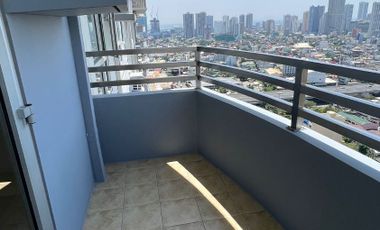 Corner 2BR with balcony in Avida Towers Asten T3 in Makati CBD