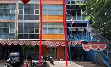 Ruko 3 Lantai di Simpangan Klender, Duren Sawit, Jakarta Timur