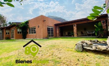 Casa en VENTA cerca del LAGO VALLE DE BRAVO
