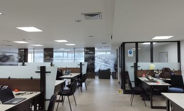 PR11876 OFICINA EN VENTA EN SECTOR GUAYABAL