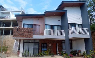Fully furnished 2 Storey House and Lot for Sale in La Trinidad