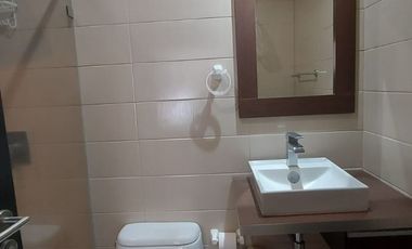 Samborondon, Renta de lindo departamento 2 dormitorios amoblado con patio