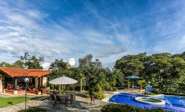 TE ALQUILO FINCA EL NOGAL EN CALI LLAMANOS AL3246420544 TE ESPERAMOS!!