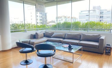 Vendo lindo flat de 173 m2 y 3 dorm. muy cerca a parques y al Óvalo Gutiérrez, Miraflores.
