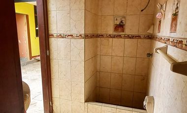 Oportunidad de Inversión en El Callao – Casa con Gran Potencial para Remodelar